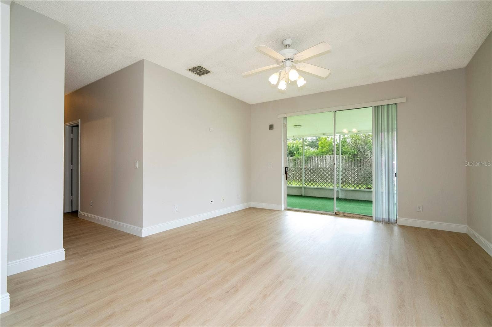 13827 HAWKEYE DRIVE, Orlando, FL 32837