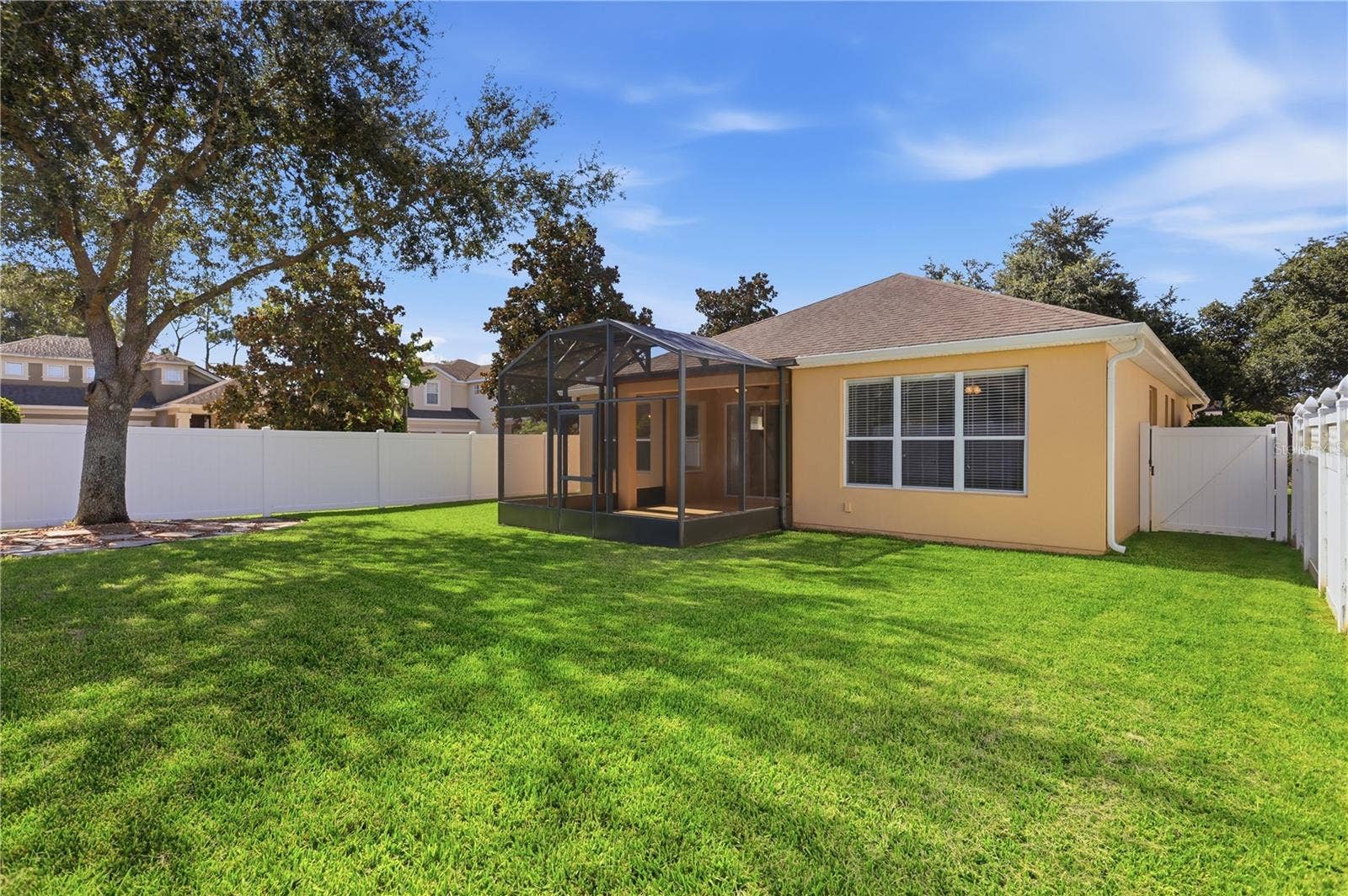 13231 ROXBORO ROAD, Windermere, FL 34786 Rear of Home