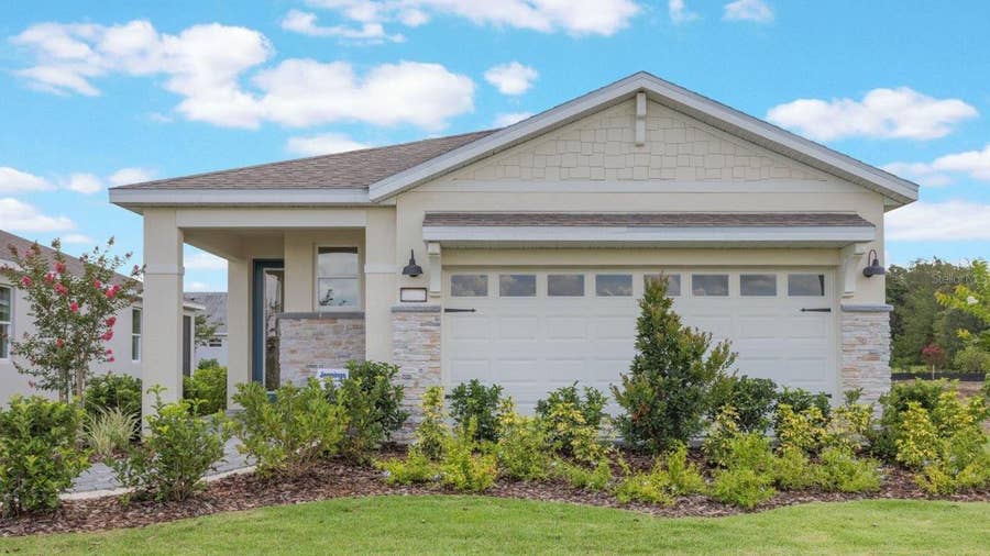 Property photo for 3953 KENNEBUNK LOOP, Mount Dora, FL
