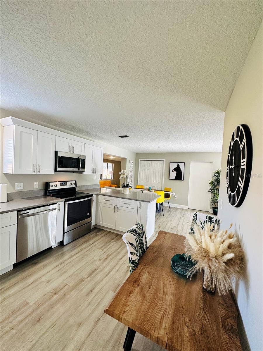 1886 CLEMATIS LANE, Winter Park, FL 32792 1886 CLEMATIS LANE, Winter Park, FL 32792
