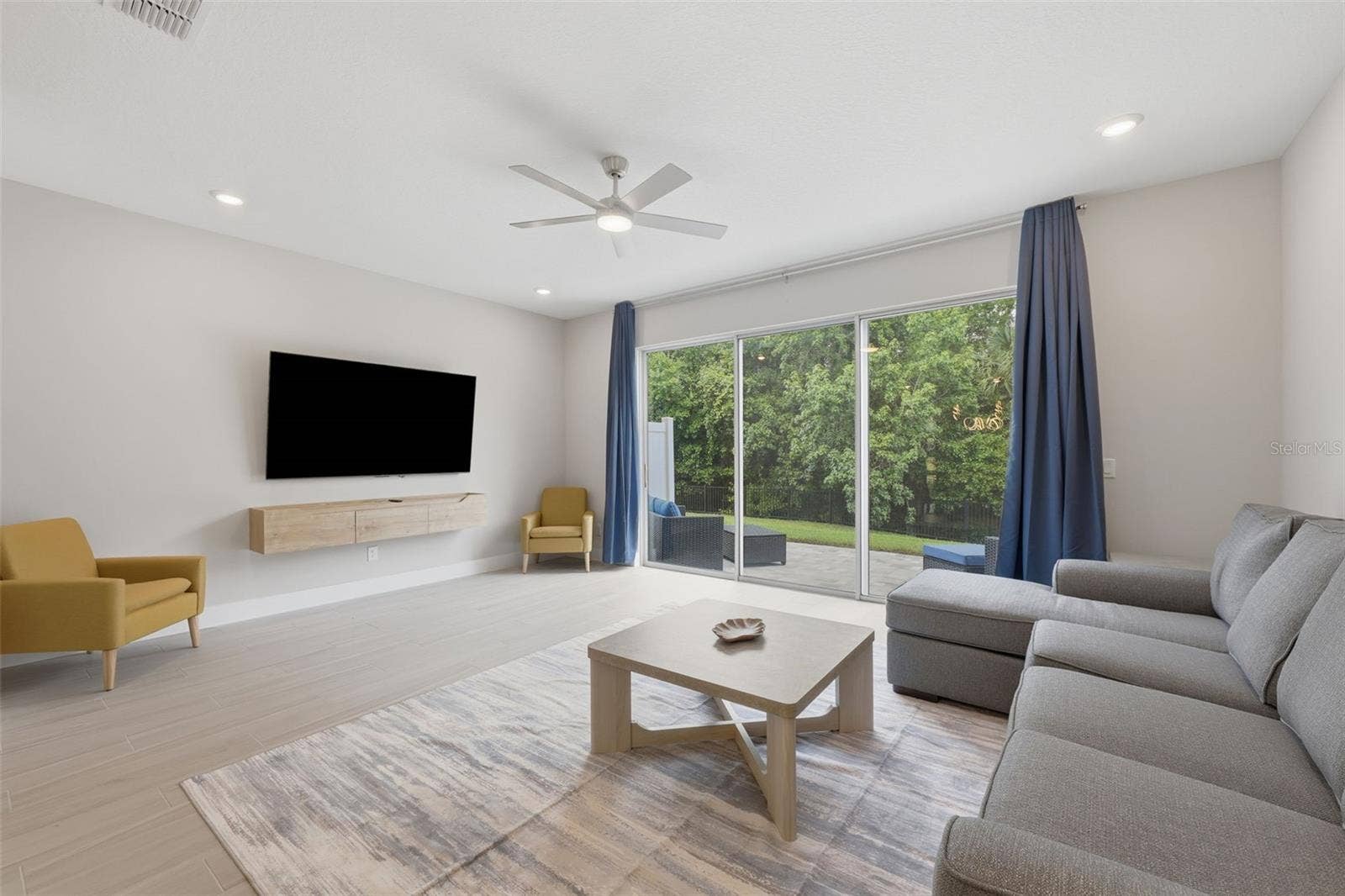 1216 ROYAL VIEW TERRACE, Kissimmee, FL 34747 1216 ROYAL VIEW TERRACE, Kissimmee, FL 34747