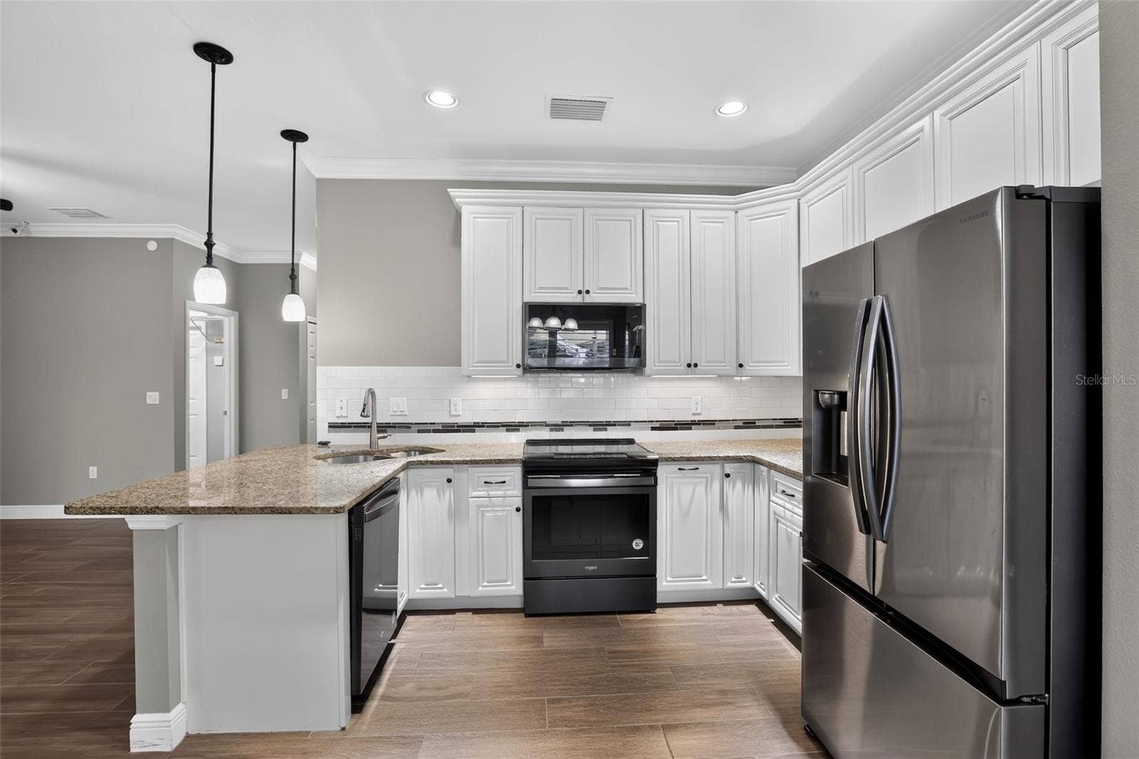 27728 LISA DRIVE, Tavares, FL 32778