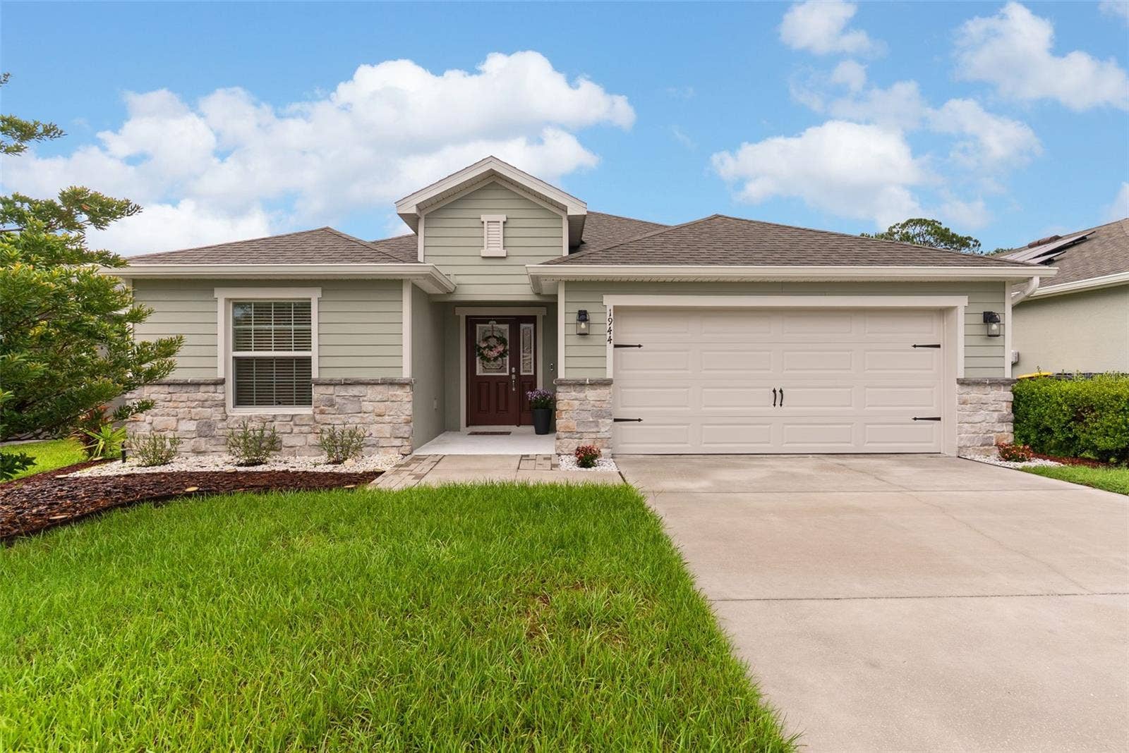 1944 HARVEST LANDING CIRCLE, Lakeland, FL 33810 1944 HARVEST LANDING CIRCLE, Lakeland, FL 33810