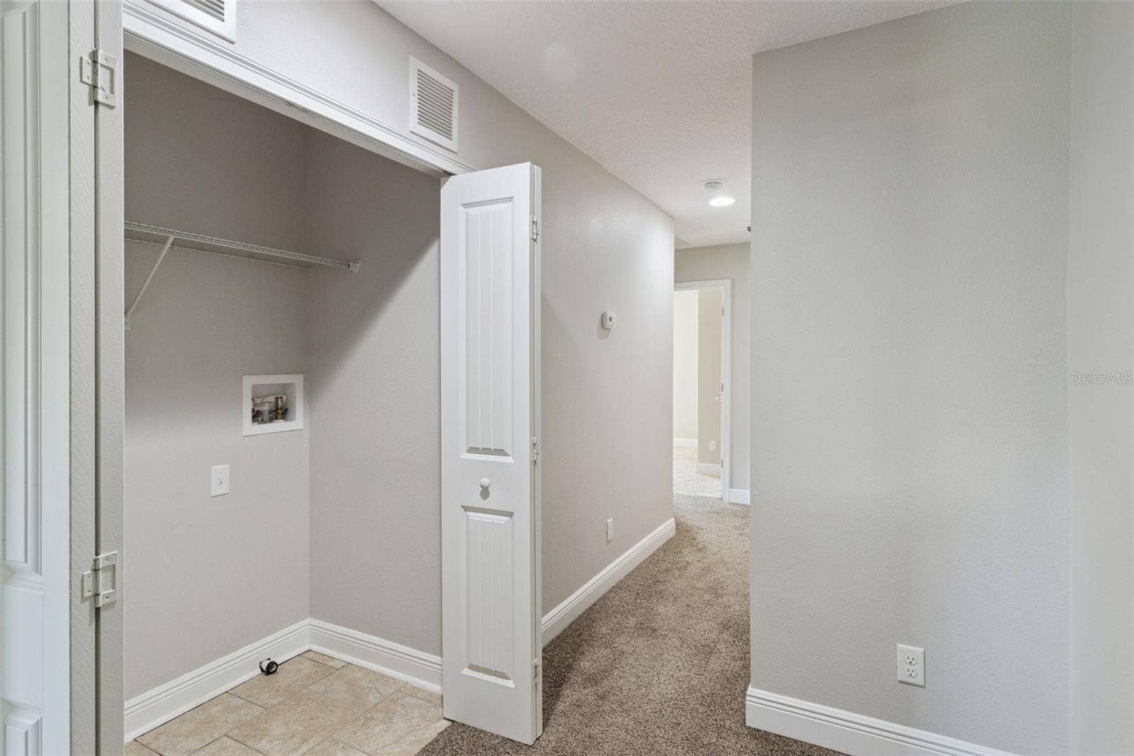 2546 Laundry