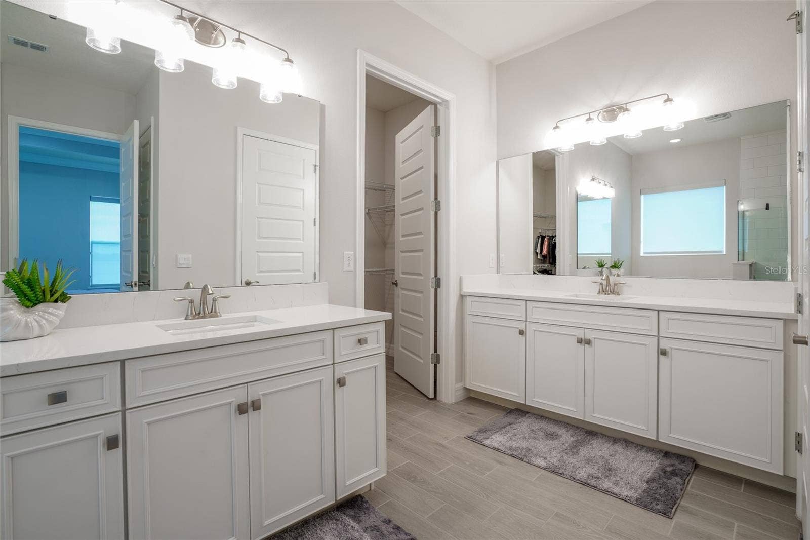 17854 HITHER HILLS CIRCLE, Winter Garden, FL 34787 17854 HITHER HILLS CIRCLE, Winter Garden, FL 34787