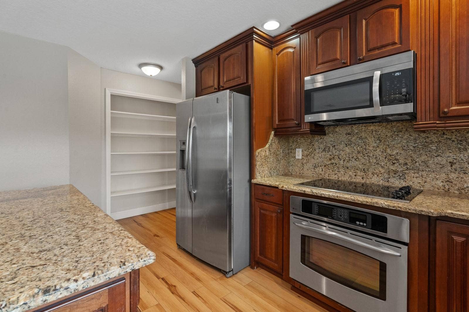 7437 PINEMOUNT DRIVE, Orlando, FL 32819