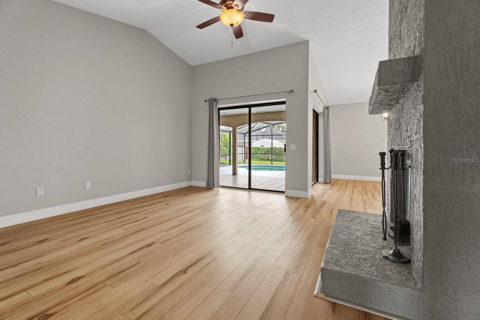 7437 PINEMOUNT DRIVE, Orlando, FL 32819
