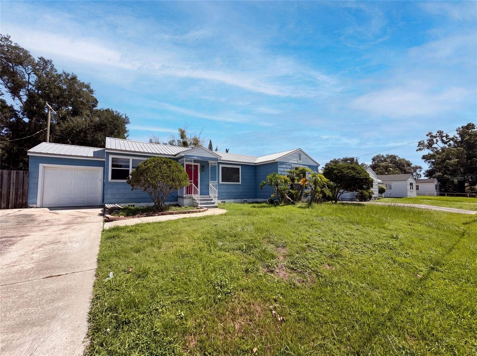 1521 W RIVER SHORE WAY, Tampa, FL 33603 1521 W RIVER SHORE WAY, Tampa, FL 33603