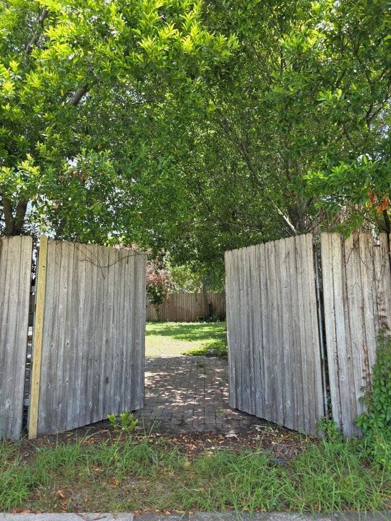 7005 TALBOT DR, Orlando, FL 32819 7005 TALBOT DR, Orlando, FL 32819
