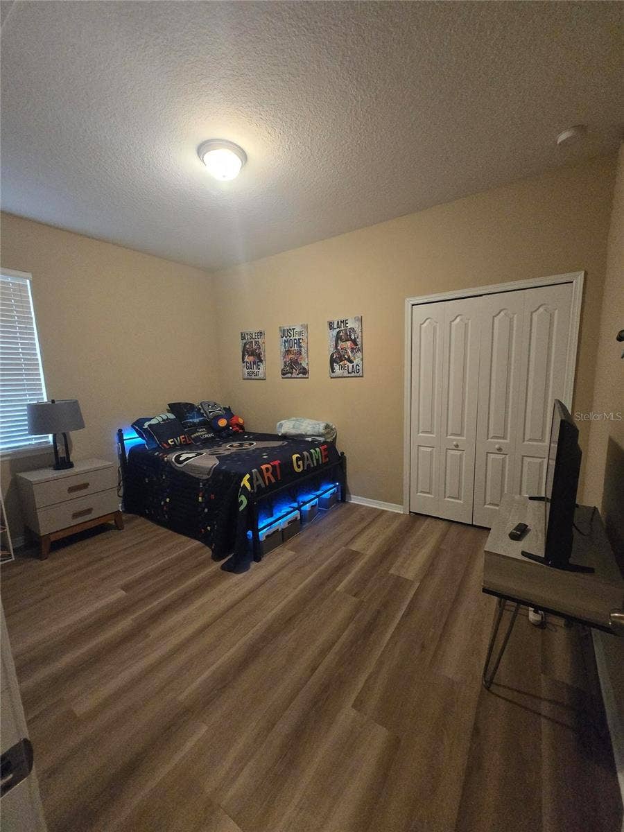 8451 KARPEAL DRIVE, Sarasota, FL 34238 8451 KARPEAL DRIVE, Sarasota, FL 34238