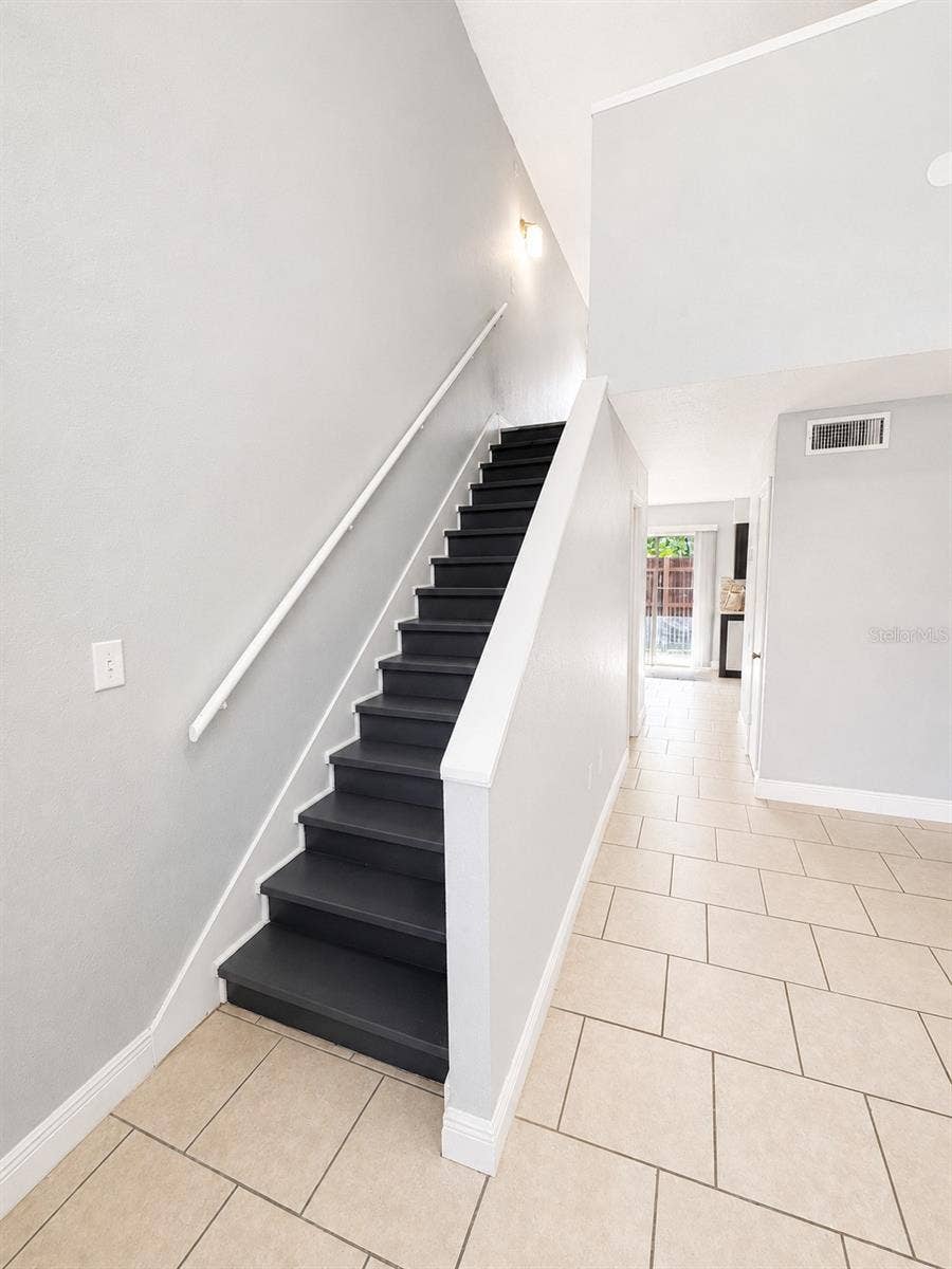 4001 WOODFERN DRIVE, #C1, Orlando, FL 32839 Entrance