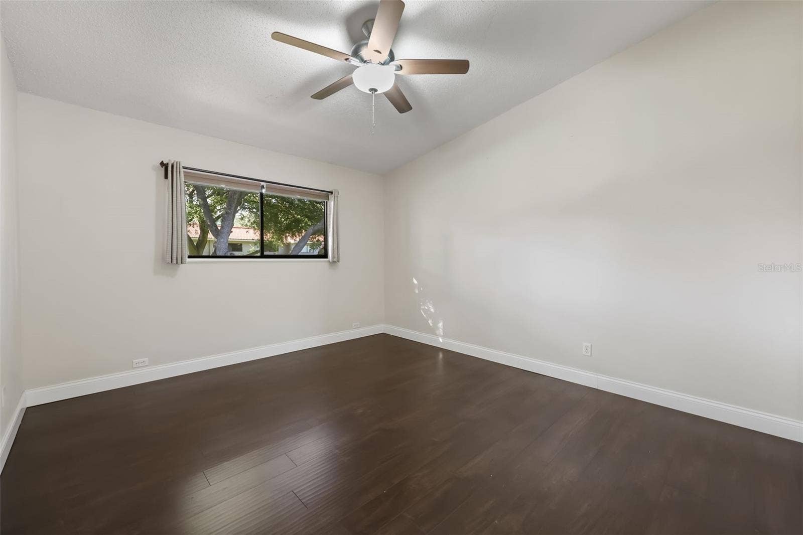 8209 SANDPOINT BOULEVARD, Orlando, FL 32819