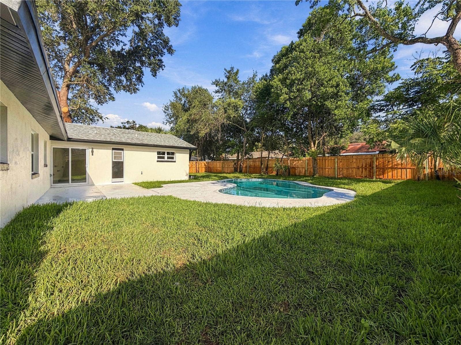 7015 CRESTLAKE DRIVE, Orlando, FL 32819 7015 CRESTLAKE DRIVE, Orlando, FL 32819