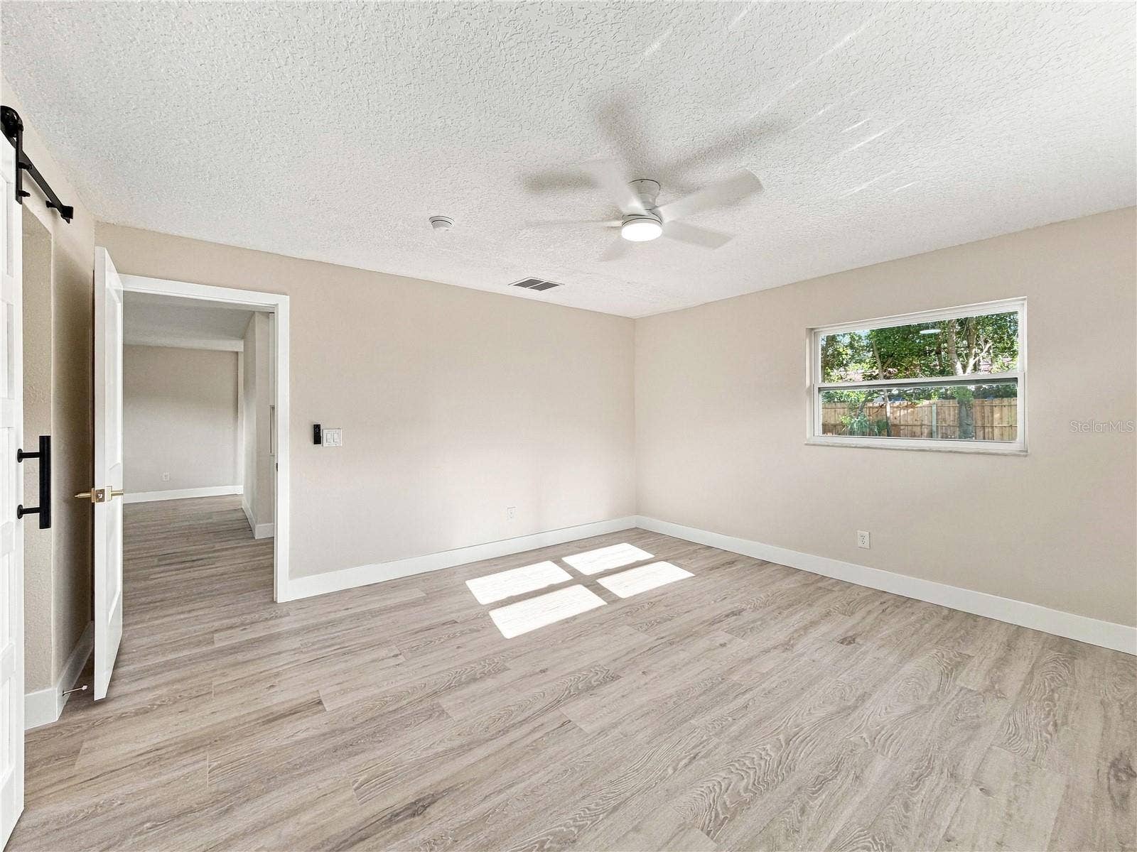 7015 CRESTLAKE DRIVE, Orlando, FL 32819 7015 CRESTLAKE DRIVE, Orlando, FL 32819