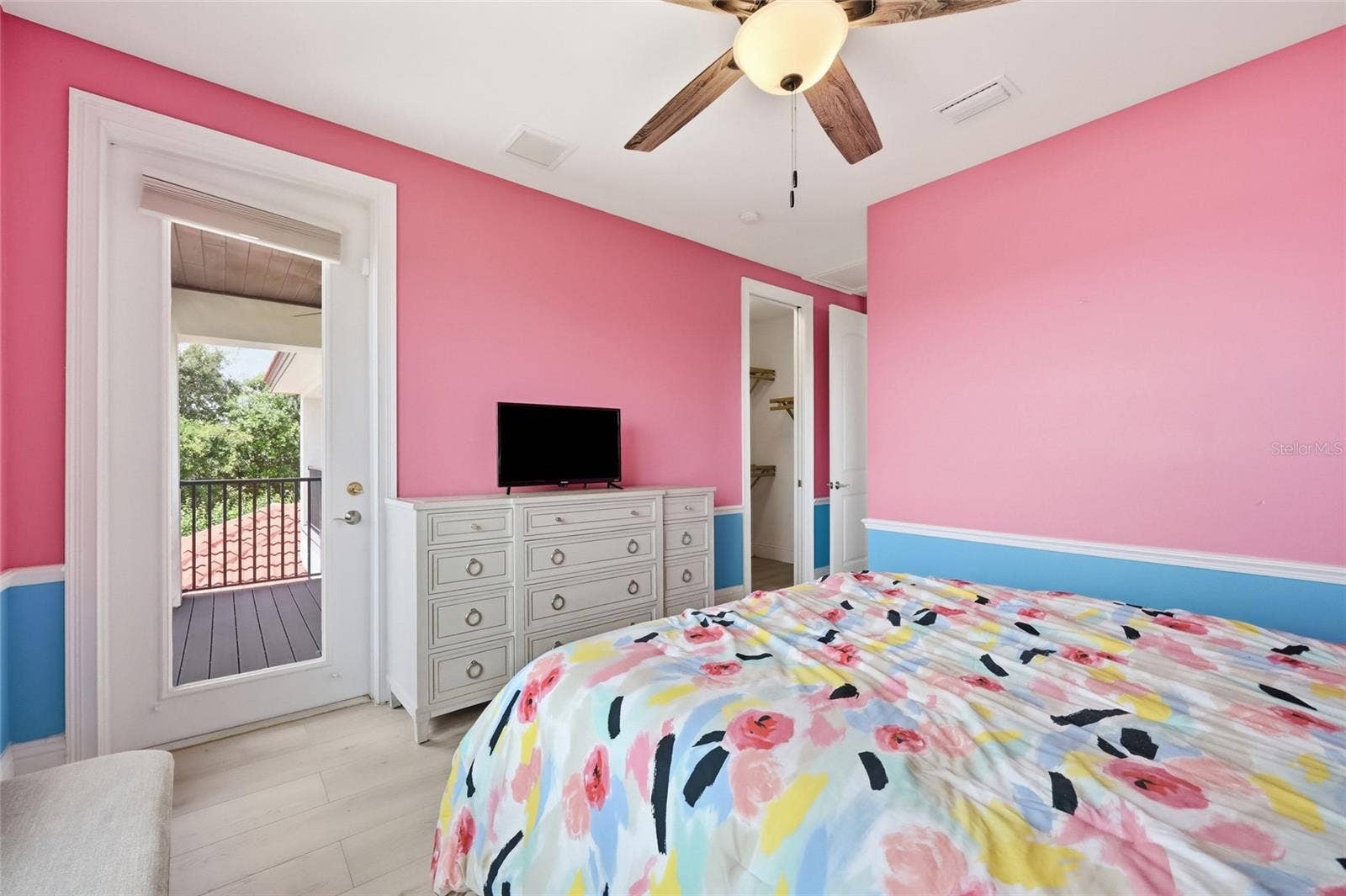 12102 MONTALCINO CIRCLE, Windermere, FL 34786 12102 MONTALCINO CIRCLE, Windermere, FL 34786
