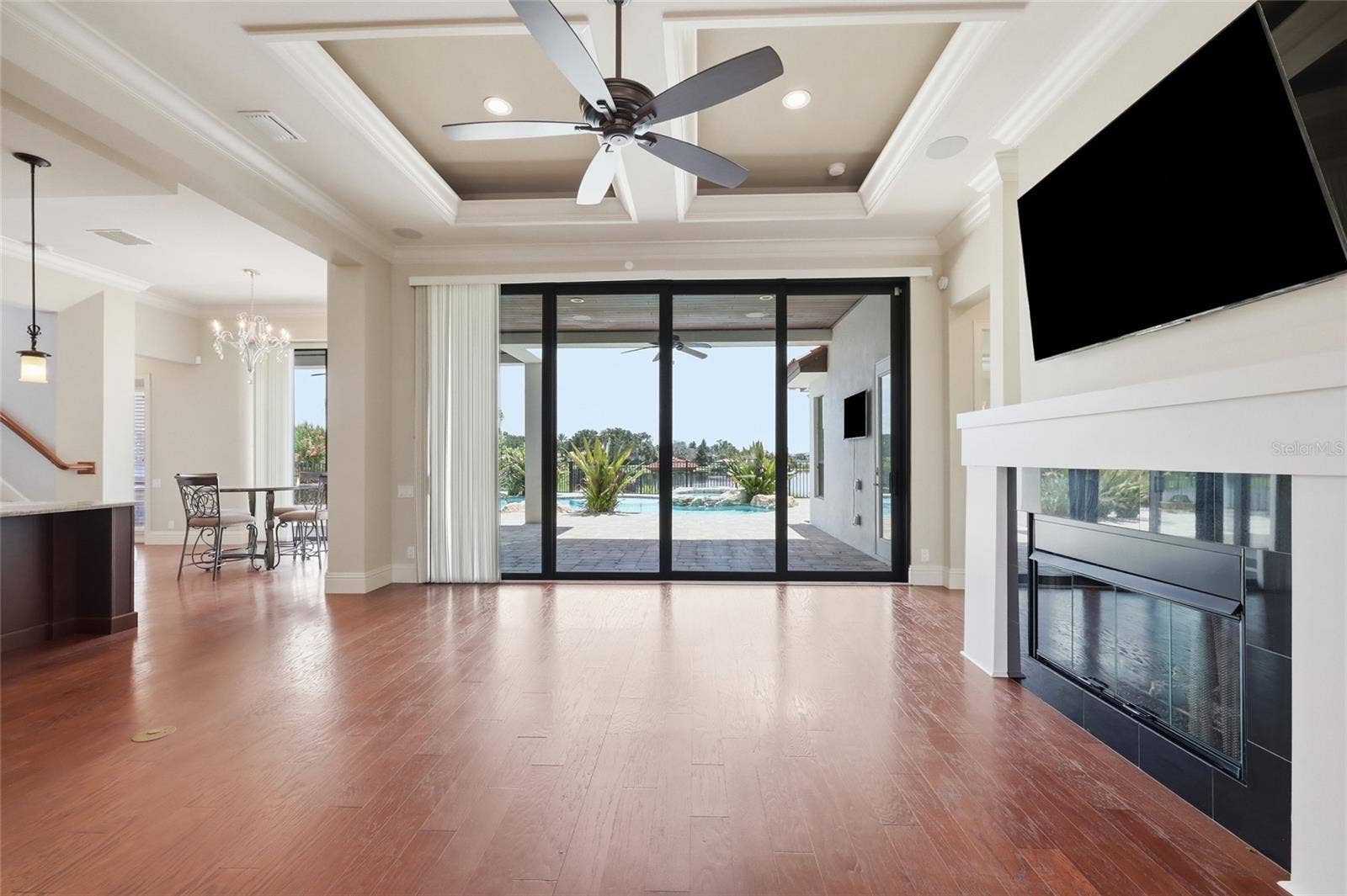 12102 MONTALCINO CIRCLE, Windermere, FL 34786 12102 MONTALCINO CIRCLE, Windermere, FL 34786