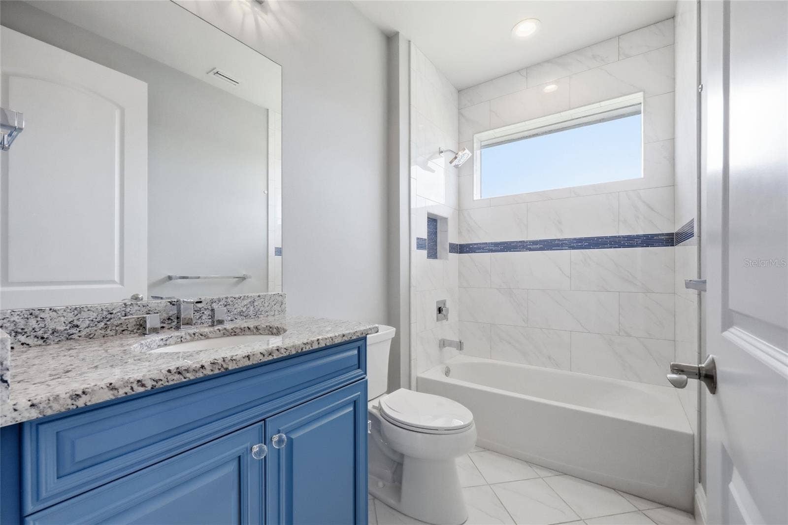 12102 MONTALCINO CIRCLE, Windermere, FL 34786 12102 MONTALCINO CIRCLE, Windermere, FL 34786