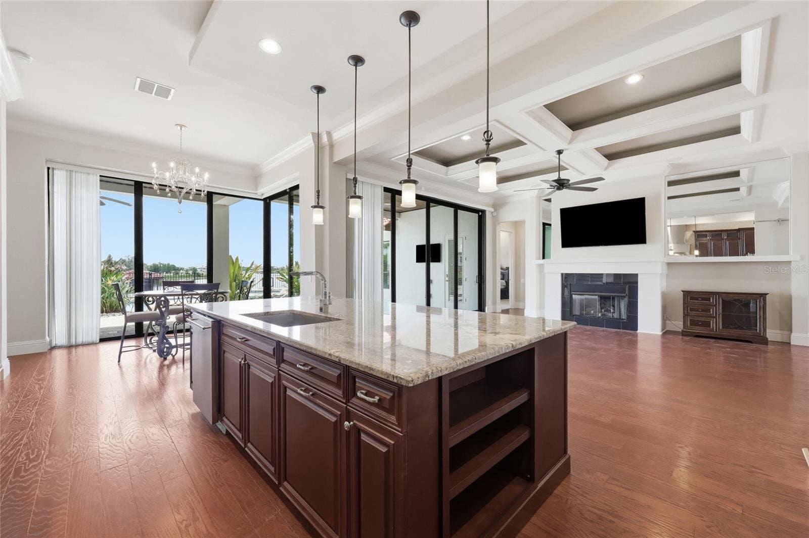 12102 MONTALCINO CIRCLE, Windermere, FL 34786 12102 MONTALCINO CIRCLE, Windermere, FL 34786