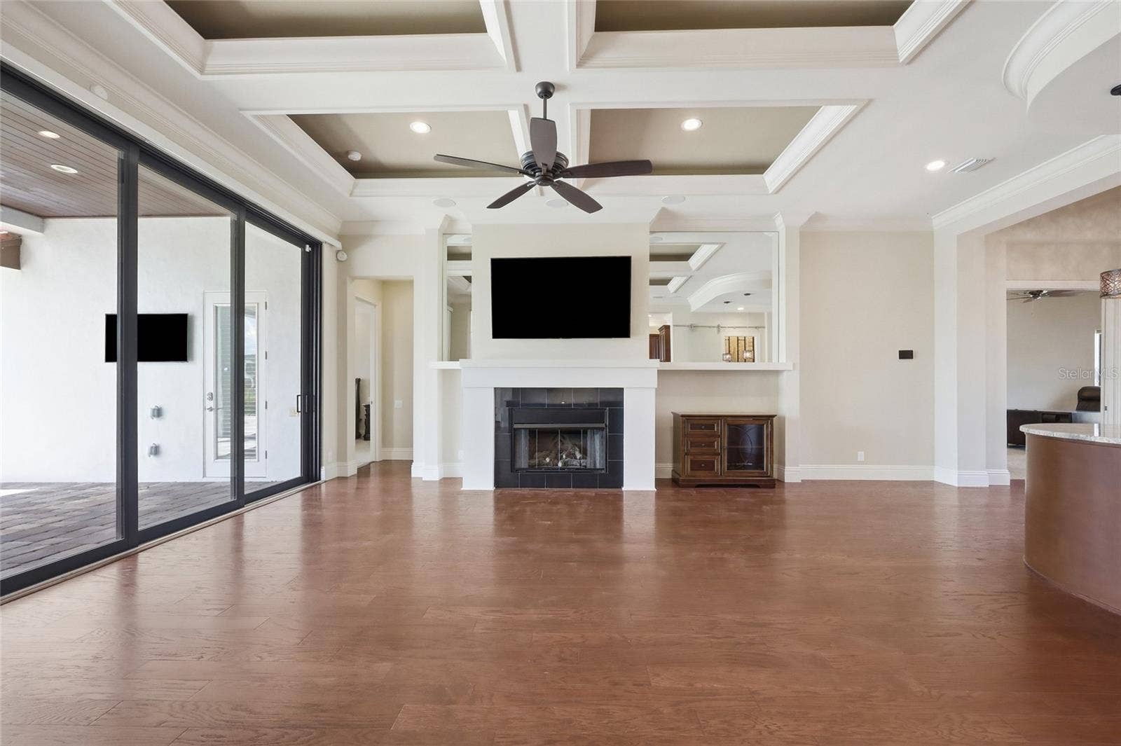 12102 MONTALCINO CIRCLE, Windermere, FL 34786 12102 MONTALCINO CIRCLE, Windermere, FL 34786