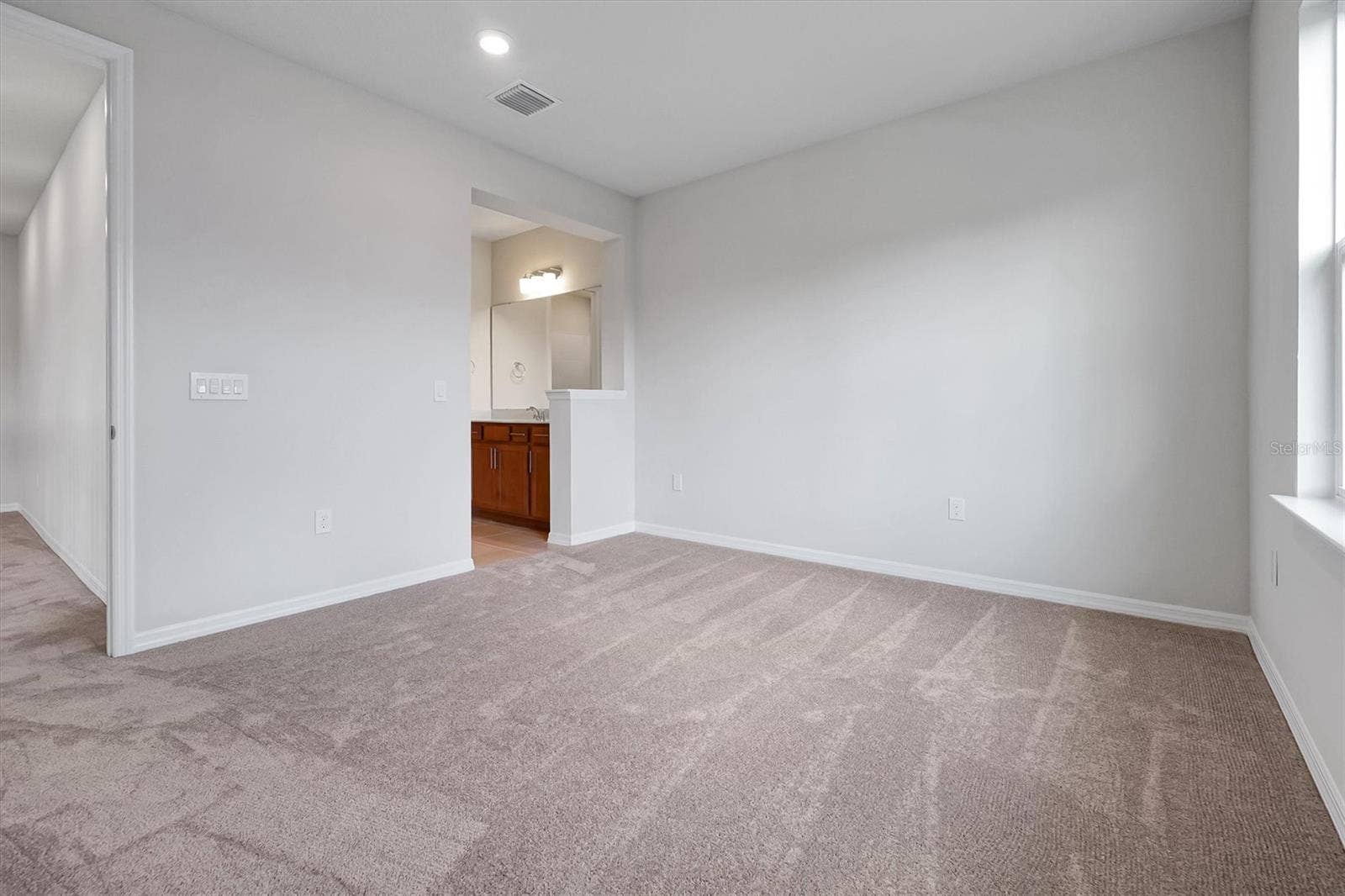 8399 PARK CLIFF WAY, Orlando, FL 32836
