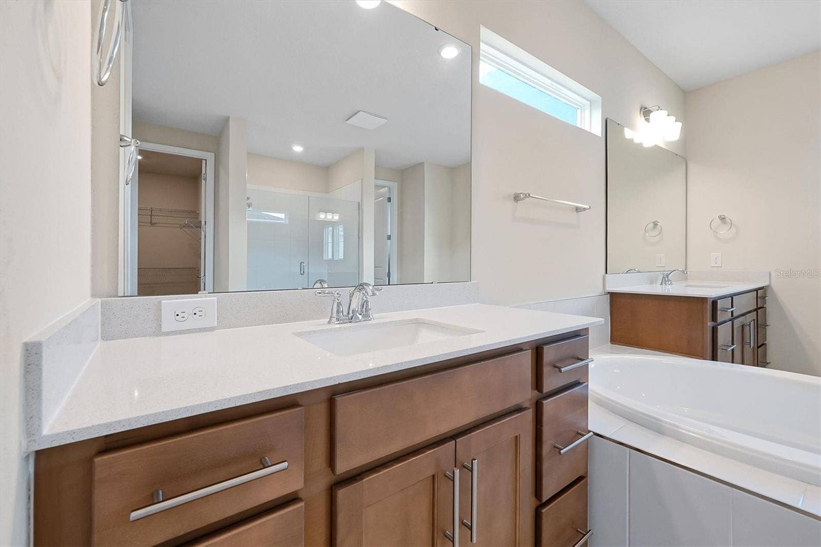 8399 PARK CLIFF WAY, Orlando, FL 32836