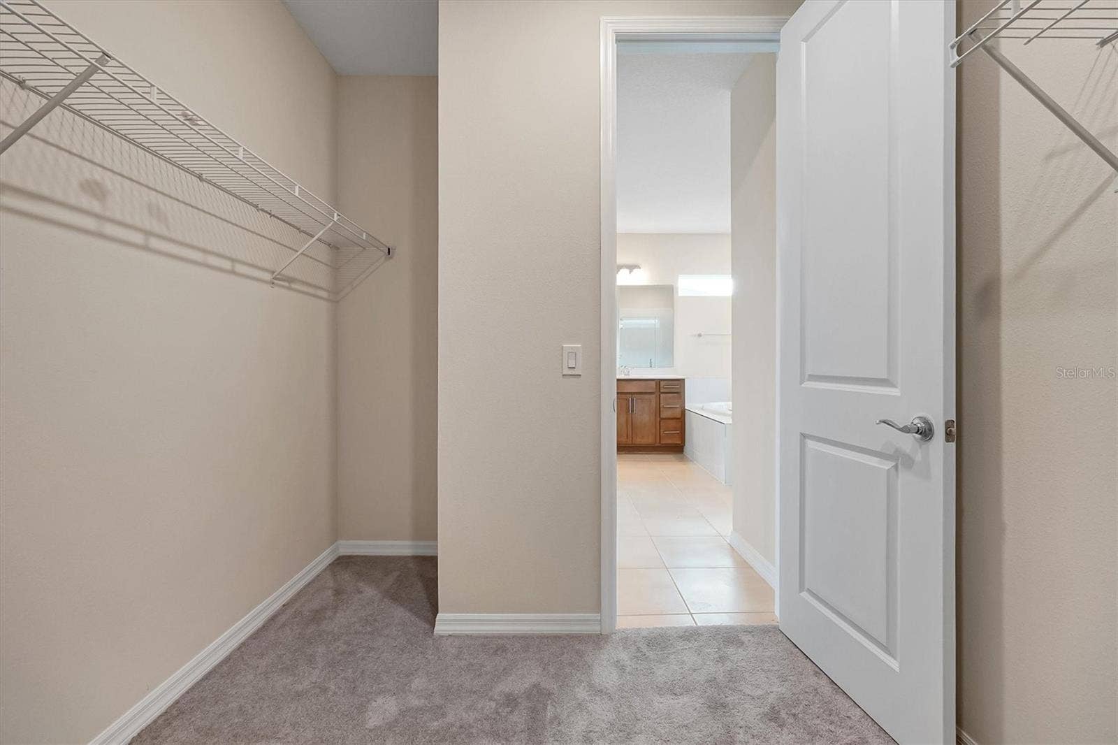 8399 PARK CLIFF WAY, Orlando, FL 32836