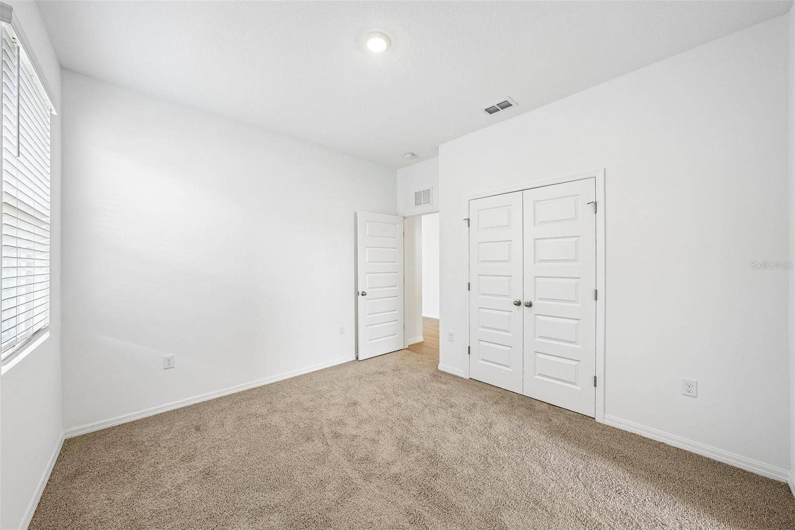 2265 HAMDEN WAY, Mount Dora, FL 32757 2265 HAMDEN WAY, Mount Dora, FL 32757