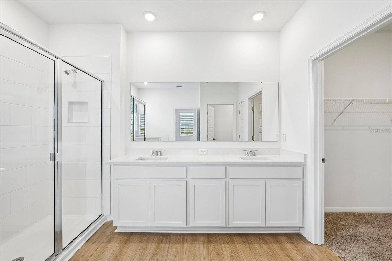 2265 HAMDEN WAY, Mount Dora, FL 32757 2265 HAMDEN WAY, Mount Dora, FL 32757