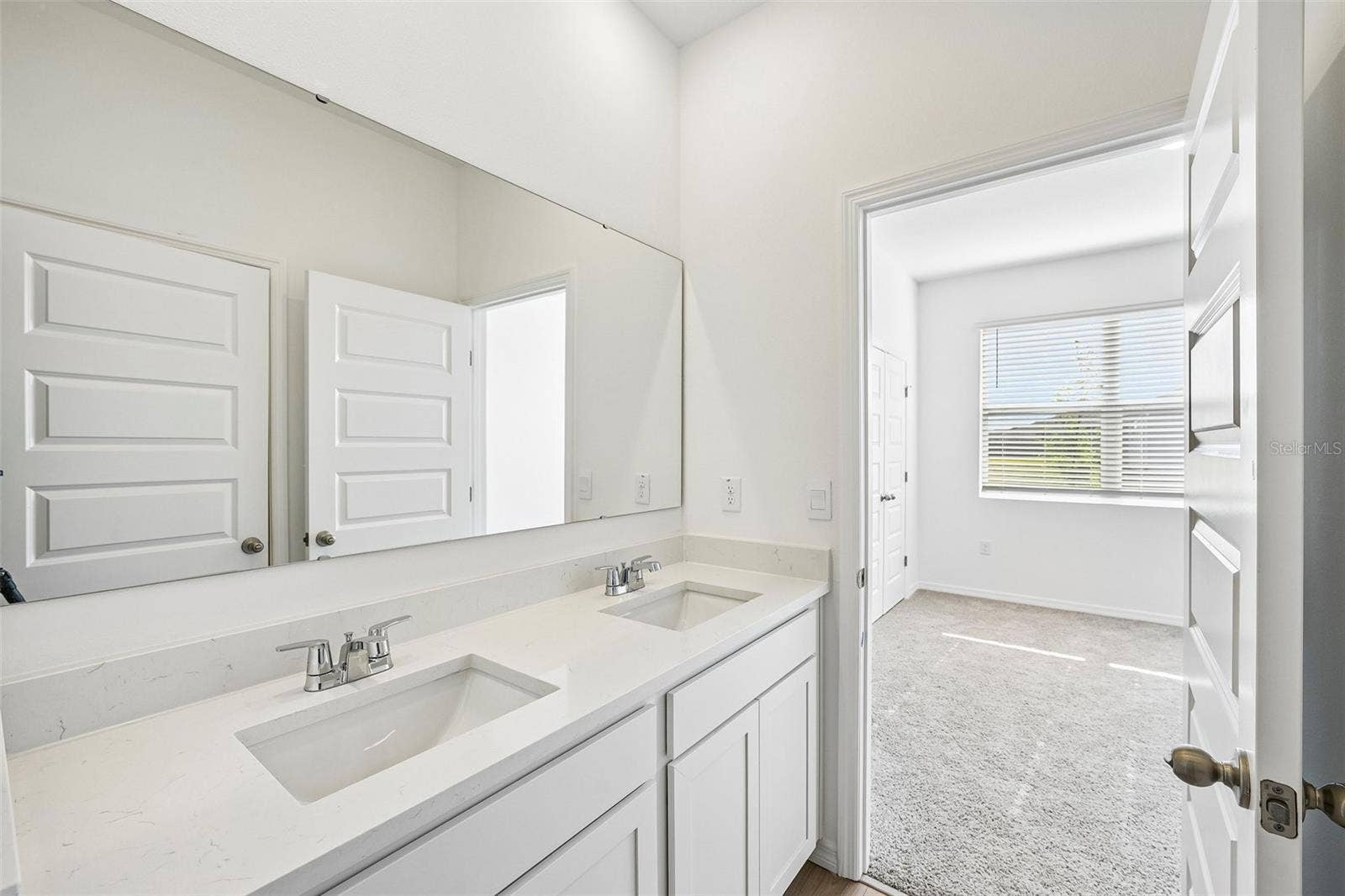 2265 HAMDEN WAY, Mount Dora, FL 32757 2265 HAMDEN WAY, Mount Dora, FL 32757