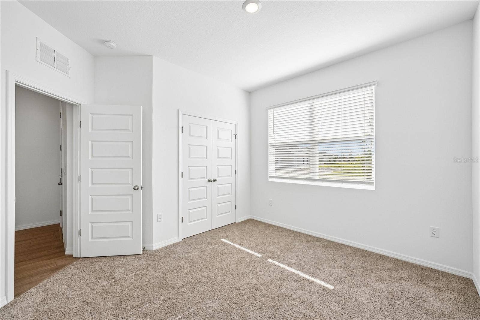 2265 HAMDEN WAY, Mount Dora, FL 32757 2265 HAMDEN WAY, Mount Dora, FL 32757