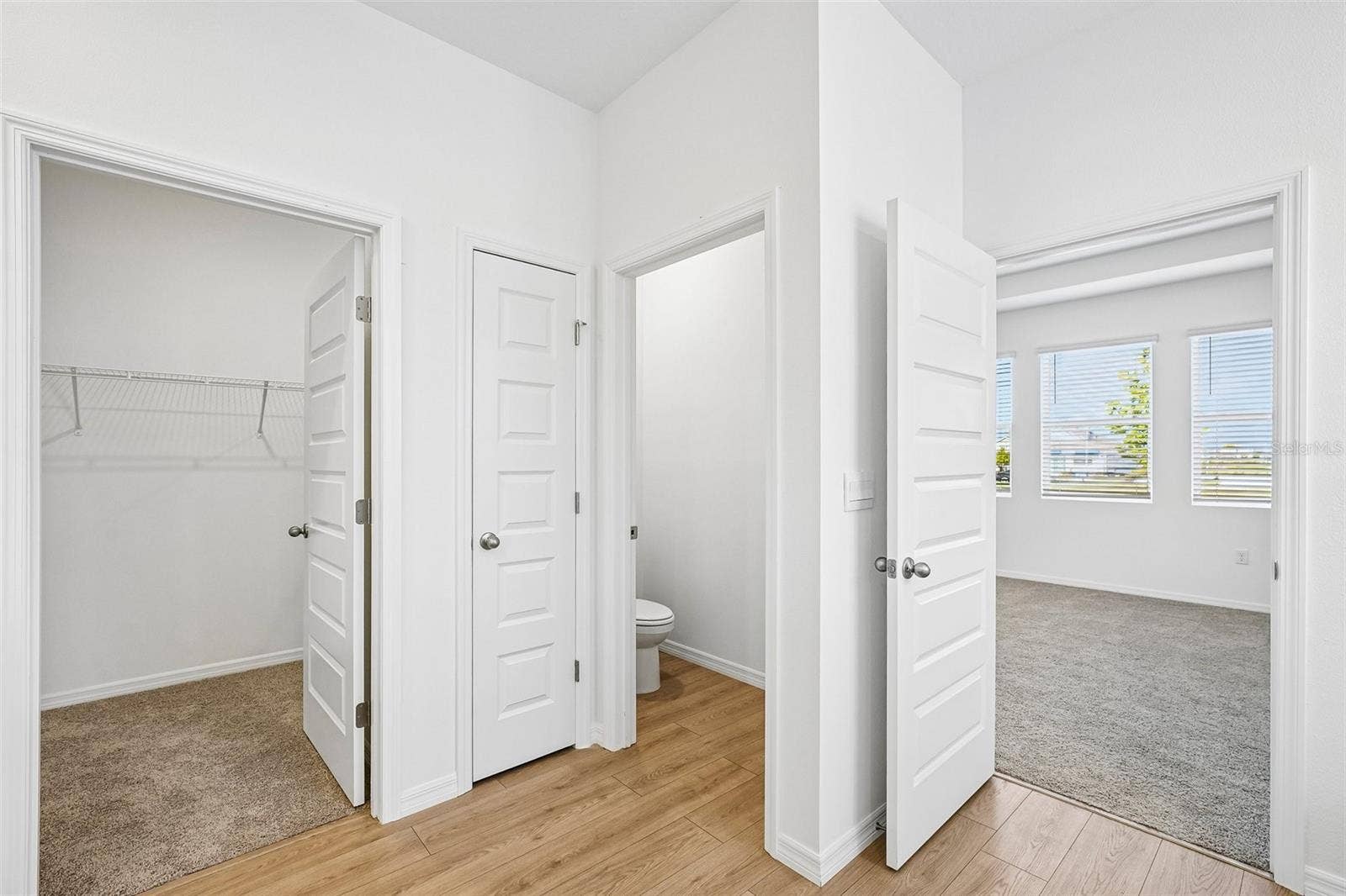 2265 HAMDEN WAY, Mount Dora, FL 32757 2265 HAMDEN WAY, Mount Dora, FL 32757