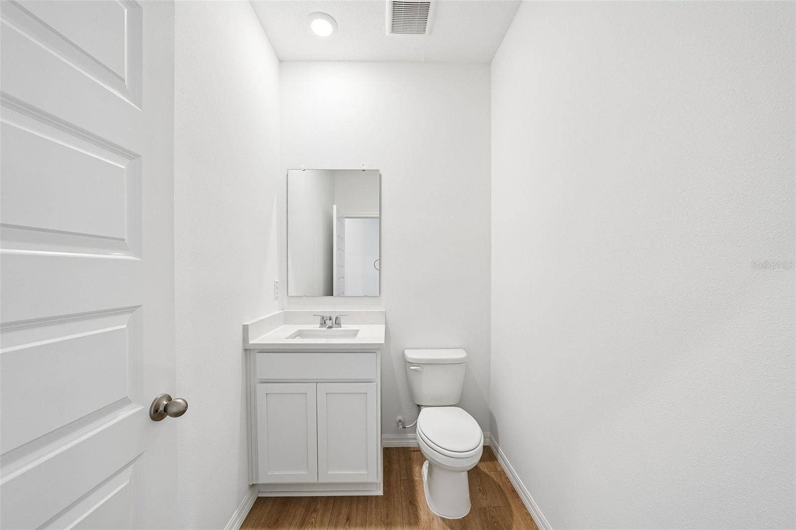 2265 HAMDEN WAY, Mount Dora, FL 32757 2265 HAMDEN WAY, Mount Dora, FL 32757