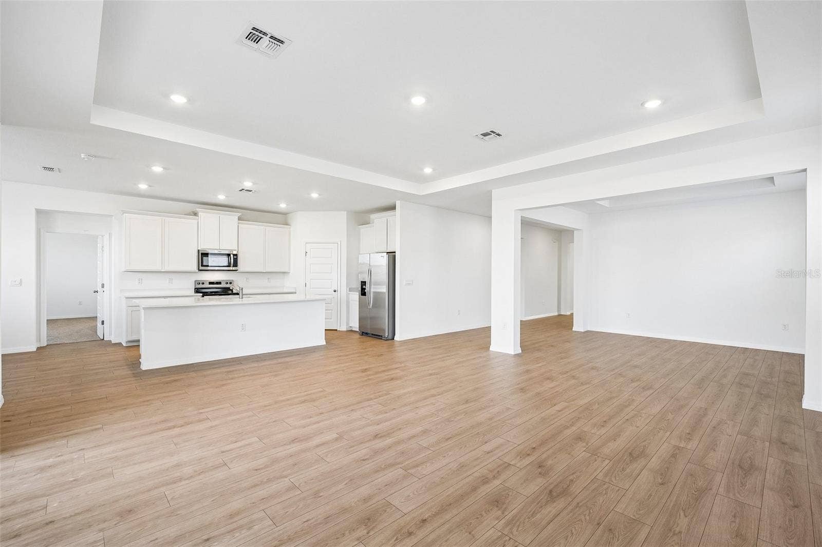 2265 HAMDEN WAY, Mount Dora, FL 32757 2265 HAMDEN WAY, Mount Dora, FL 32757