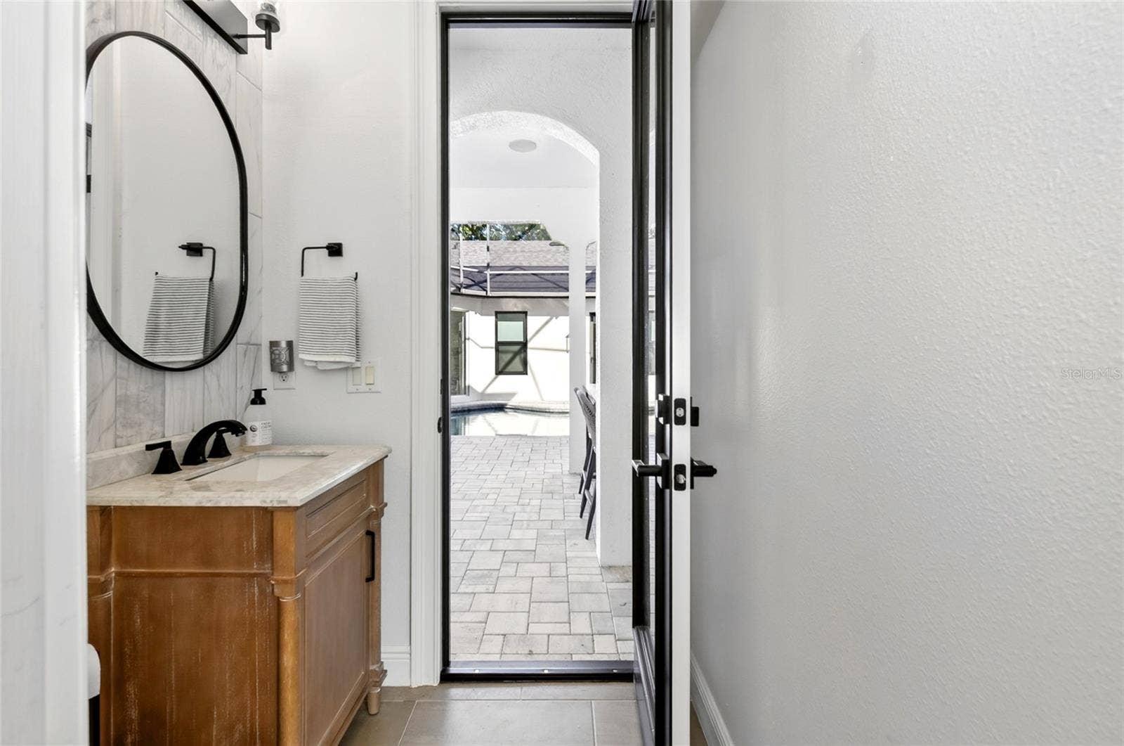 9904 BRENTFORD COURT, Windermere, FL 34786 9904 BRENTFORD COURT, Windermere, FL 34786