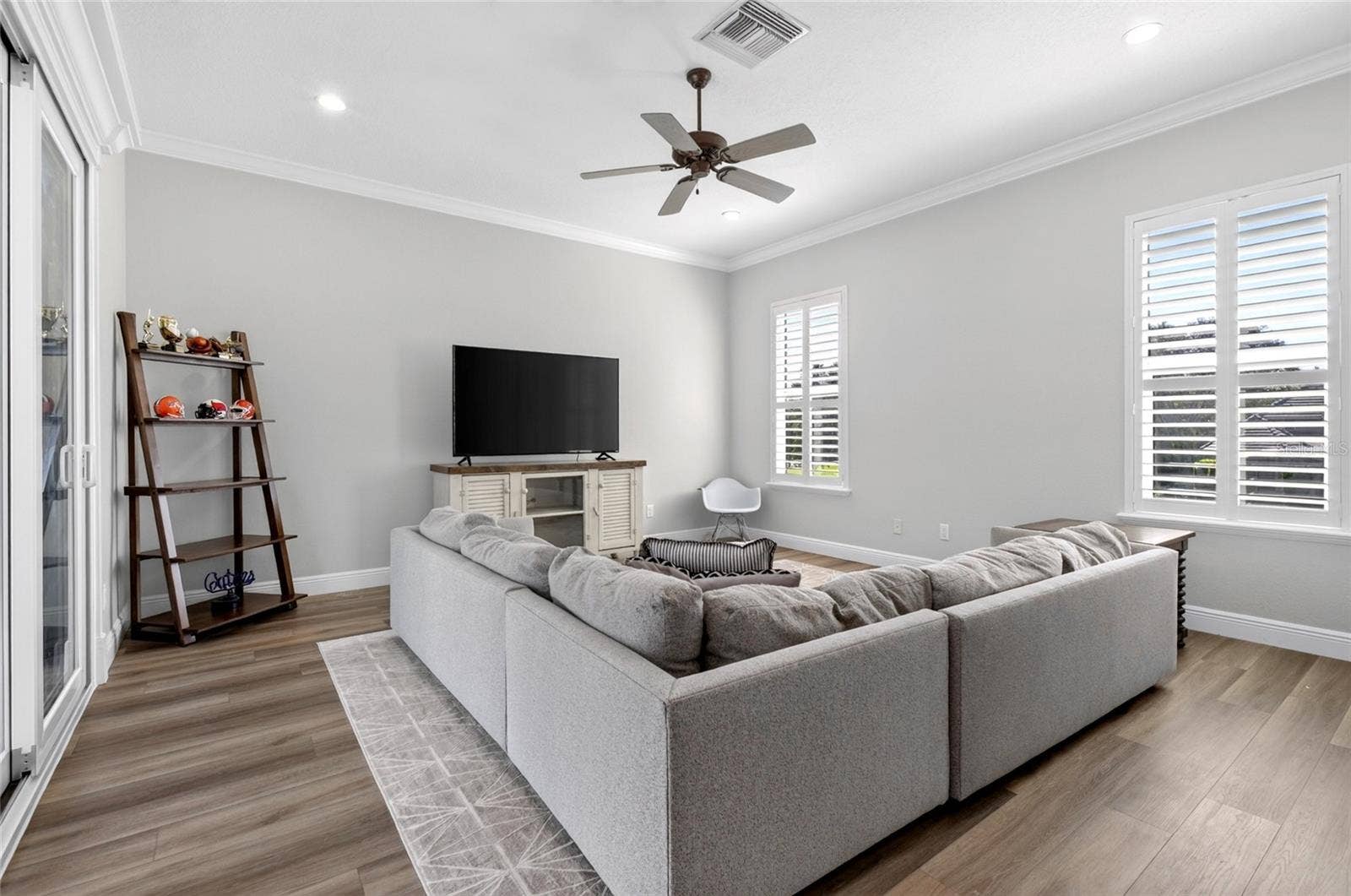 9904 BRENTFORD COURT, Windermere, FL 34786 9904 BRENTFORD COURT, Windermere, FL 34786