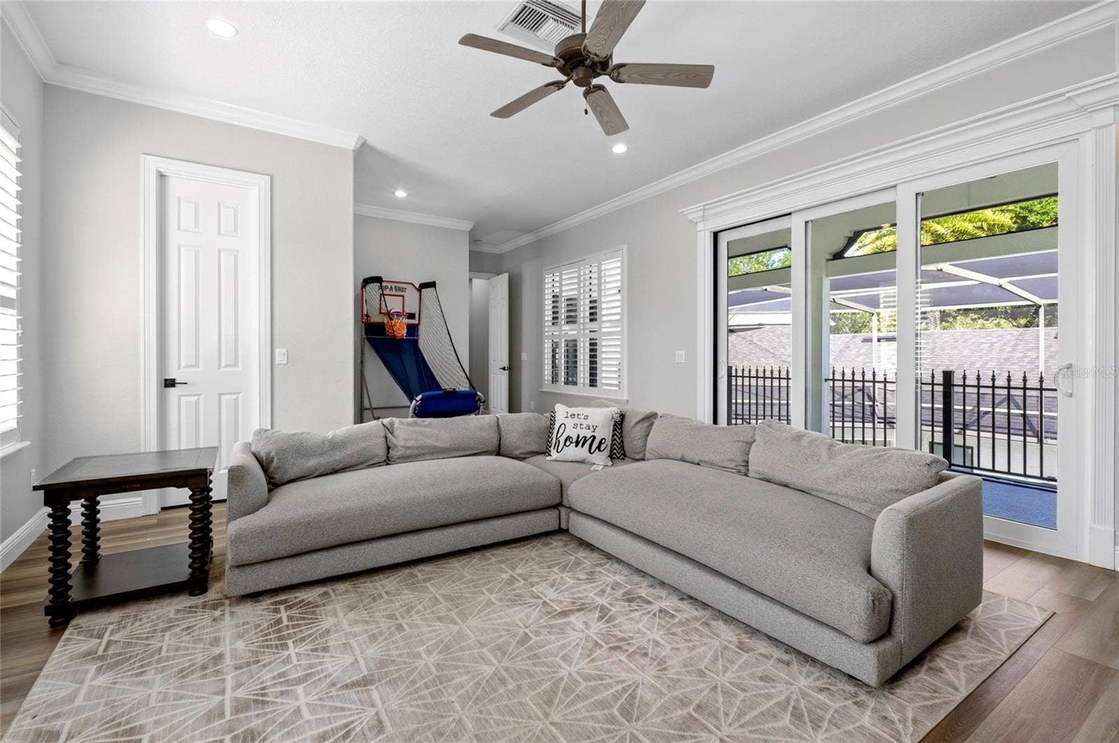 9904 BRENTFORD COURT, Windermere, FL 34786 9904 BRENTFORD COURT, Windermere, FL 34786