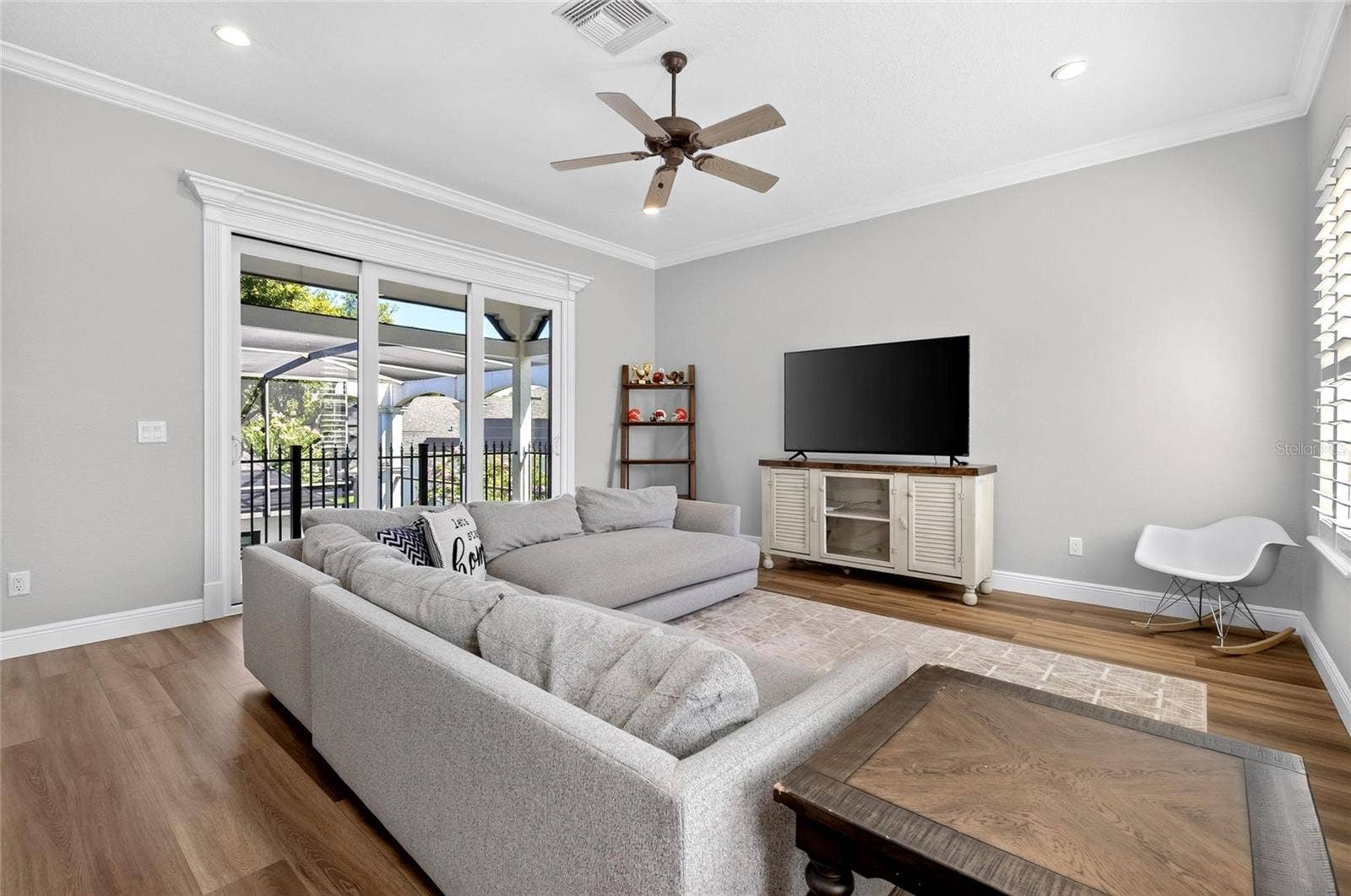 9904 BRENTFORD COURT, Windermere, FL 34786 9904 BRENTFORD COURT, Windermere, FL 34786