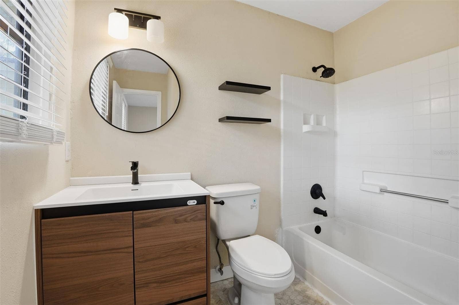 254 OLEANDER PLACE, Ormond Beach, FL 32174 Master Bathroom