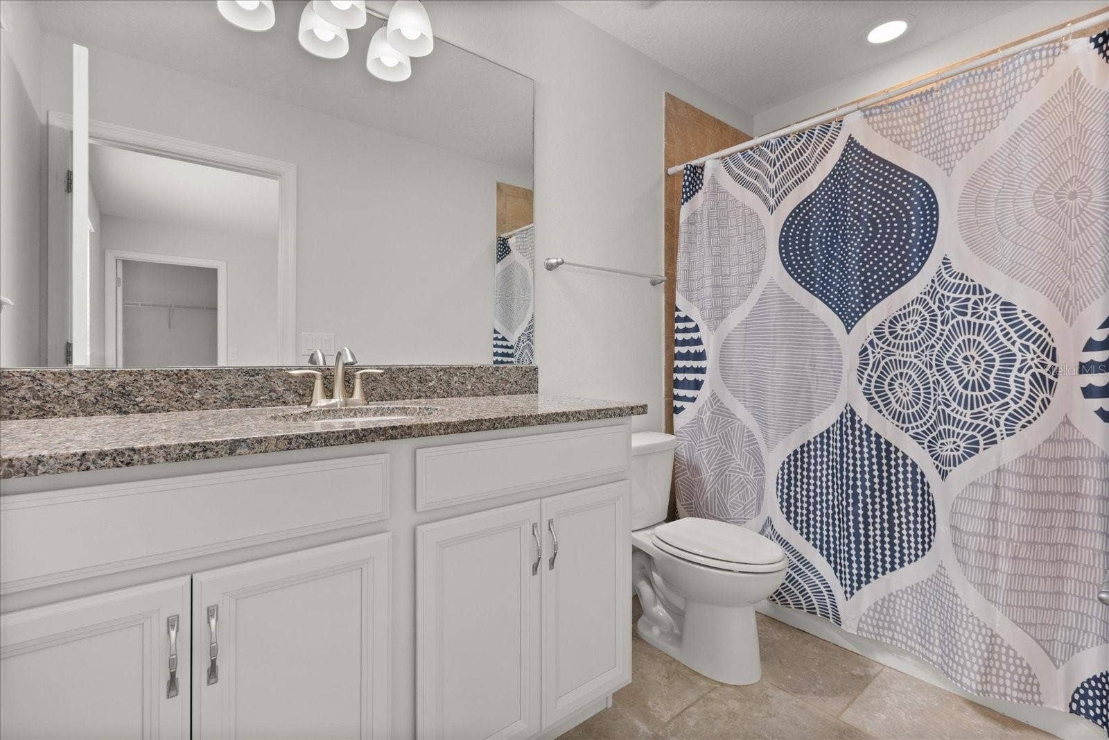 16124 AZURE KEY STREET, Winter Garden, FL 34787 Upstairs bathroom 2 (insuite)