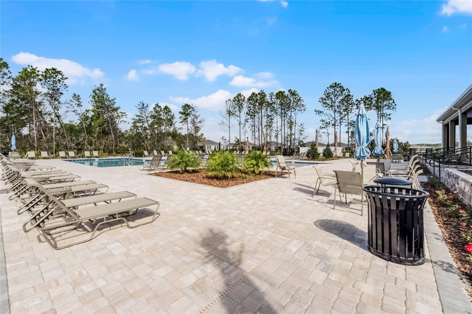 3033 KINGSMAN TRAIL, Ormond Beach, FL 32174 3033 KINGSMAN TRAIL, Ormond Beach, FL 32174