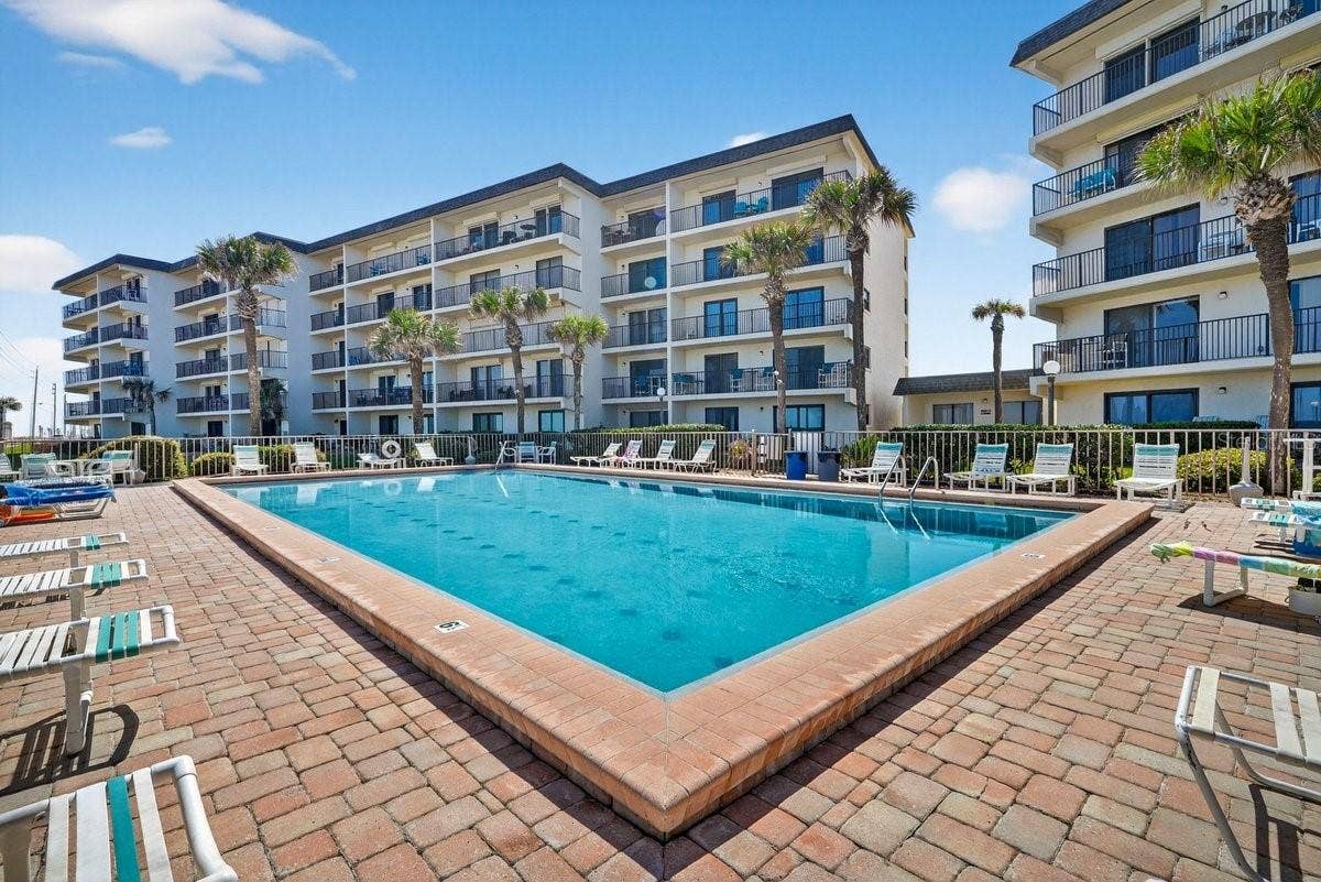 2700 OCEAN SHORE BOULEVARD, #106, Ormond Beach, FL 32176 2700 OCEAN SHORE BOULEVARD, #106, Ormond Beach, FL 32176