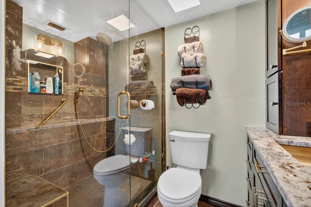 2700 OCEAN SHORE BOULEVARD, #106, Ormond Beach, FL 32176 2700 OCEAN SHORE BOULEVARD, #106, Ormond Beach, FL 32176