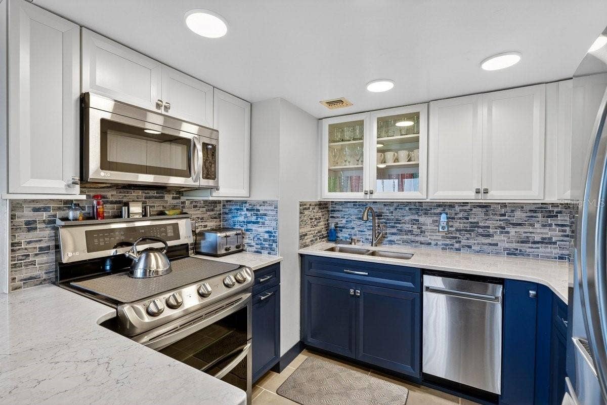 2700 OCEAN SHORE BOULEVARD, #106, Ormond Beach, FL 32176 2700 OCEAN SHORE BOULEVARD, #106, Ormond Beach, FL 32176