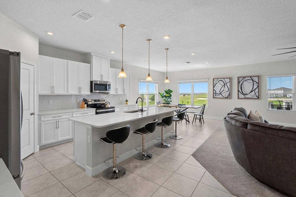 1193 WHISPERING LANE, Minneola, FL 34715