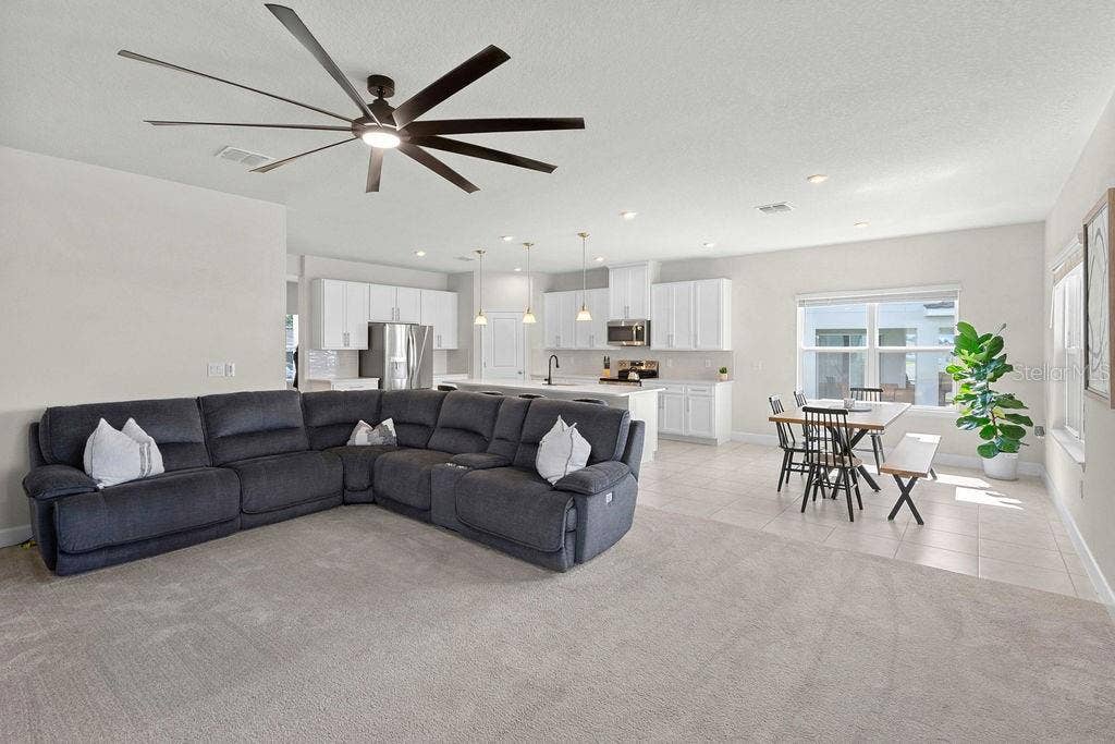 1193 WHISPERING LANE, Minneola, FL 34715