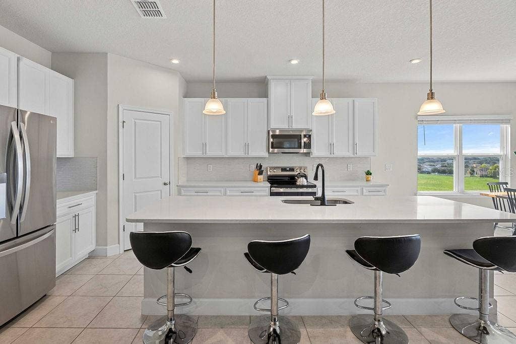 1193 WHISPERING LANE, Minneola, FL 34715