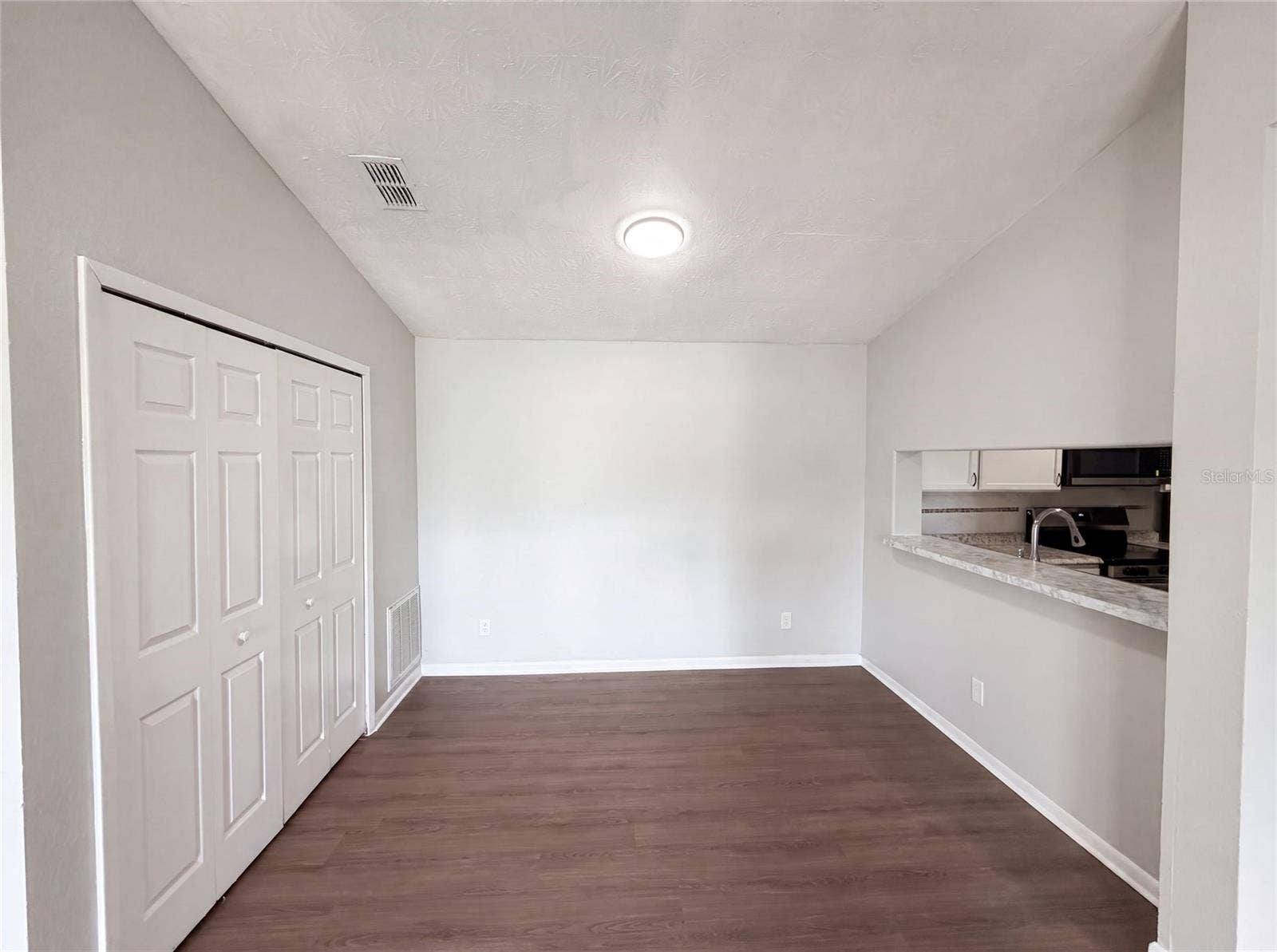 5213 VIA HACIENDA CIRCLE, #307, Orlando, FL 32839 5213 VIA HACIENDA CIRCLE, #307, Orlando, FL 32839