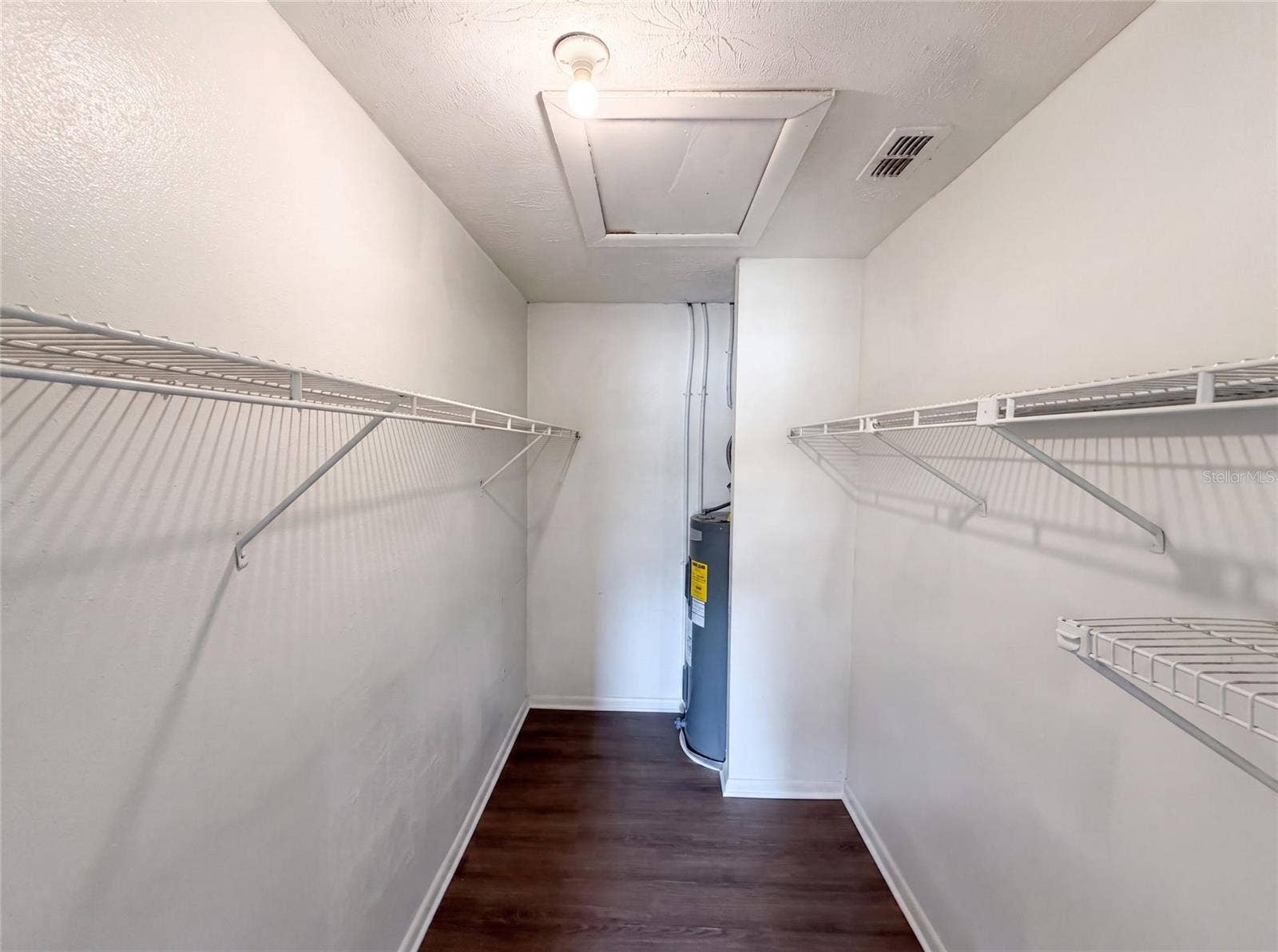 5213 VIA HACIENDA CIRCLE, #307, Orlando, FL 32839 5213 VIA HACIENDA CIRCLE, #307, Orlando, FL 32839