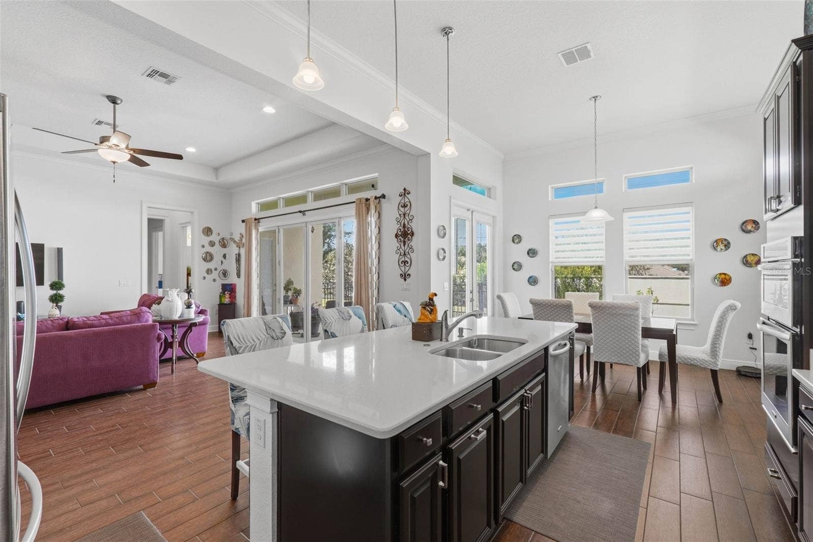 7945 CHILTON DRIVE, Orlando, FL 32836 7945 CHILTON DRIVE, Orlando, FL 32836
