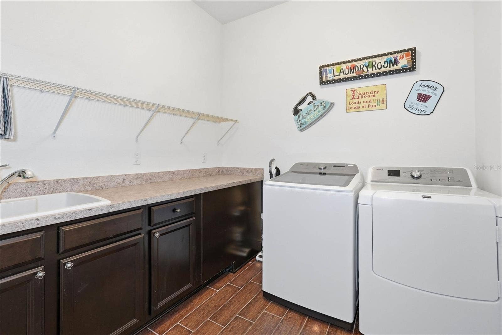 7945 CHILTON DRIVE, Orlando, FL 32836 7945 CHILTON DRIVE, Orlando, FL 32836